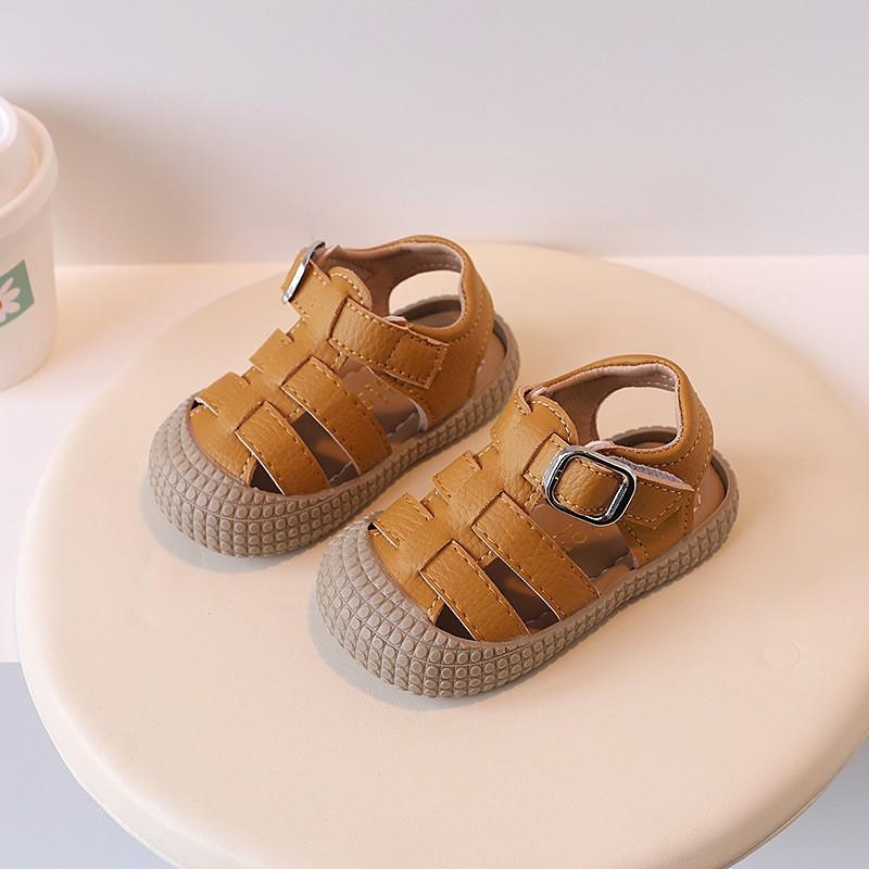 Soft Sole Toddler Sandals Boys Girls 1-3 Years Breathable Closed-Toe Shoes With Velcro Closure