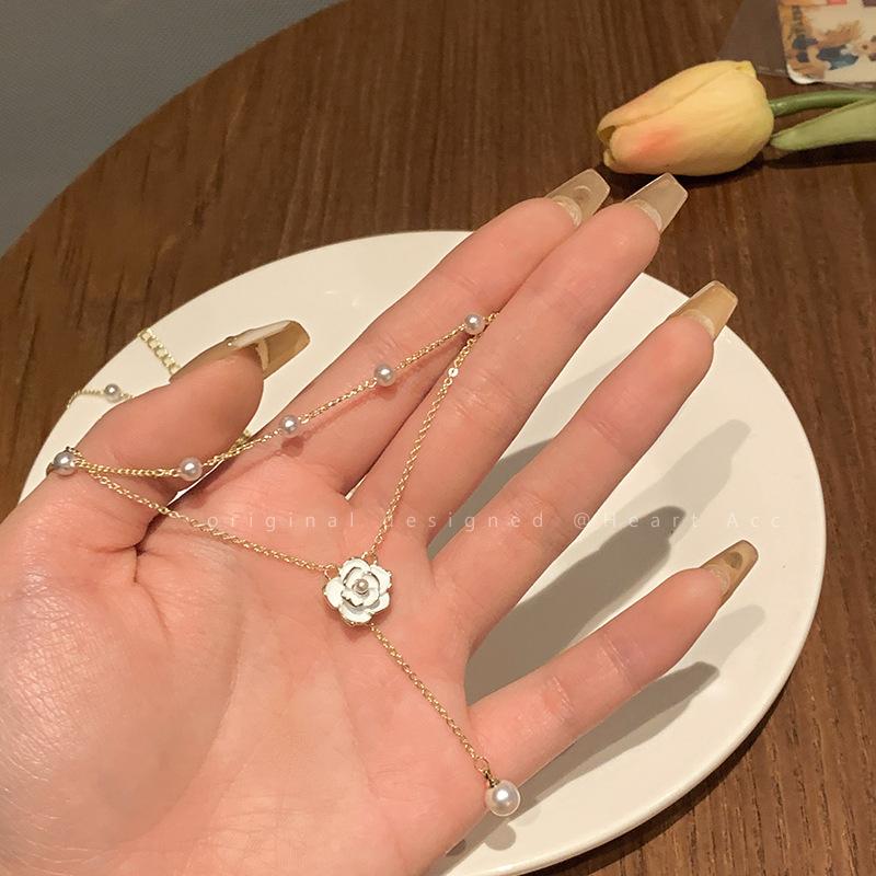 Super Fairy Elegant Pearl Camellia Double-layer Necklace Women's Light Luxury High-end Temperament Collarbone Chain Fashion Stacking Accessories
