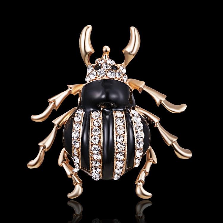 Vintage Enamel Beetle Brooches Women Men's Creative Bugs Pins Fashion Crystal Insect Badges Gift