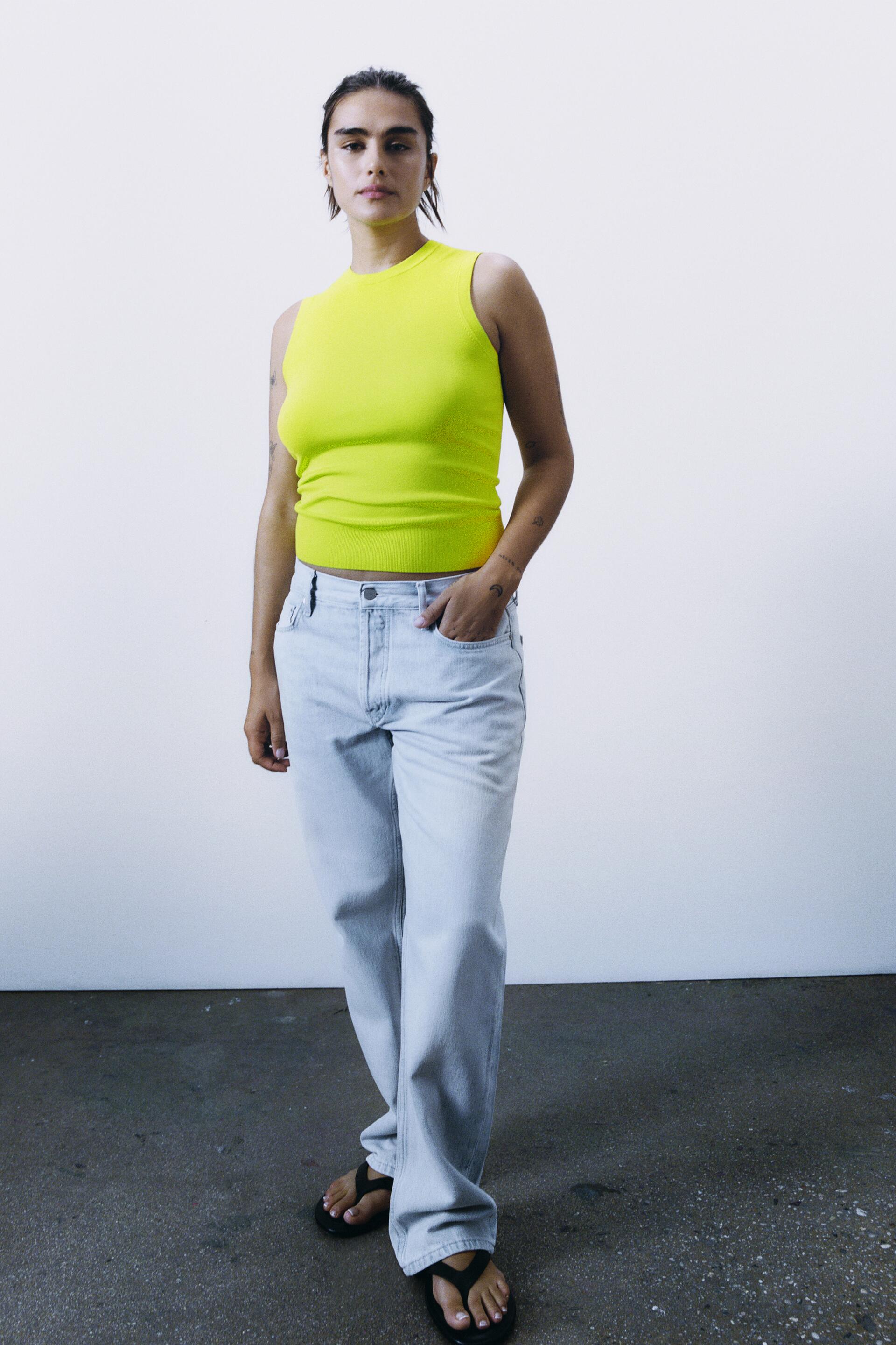 

БАЗОВЫЙ ТРИКОТАЖНЫЙ ТОП