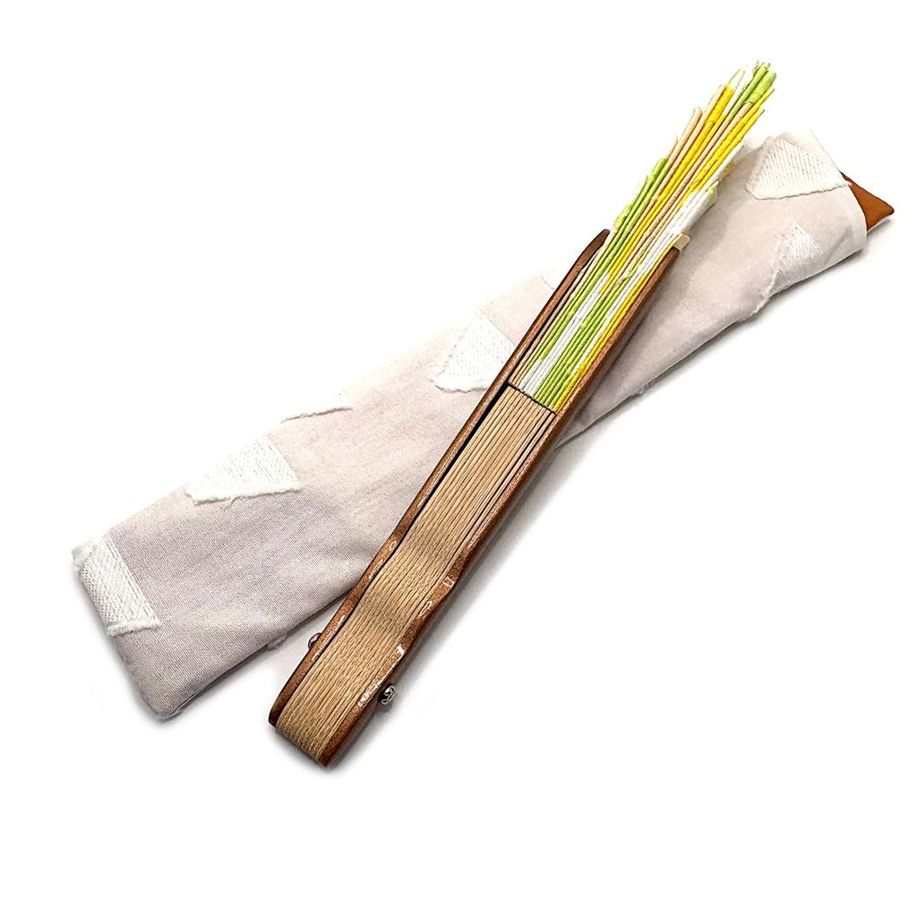 [Hanakanzashi] Women's Folding Fan Set with Fan Pouch - Stylish and Cute Business Fan with Gift Box (Yellow)