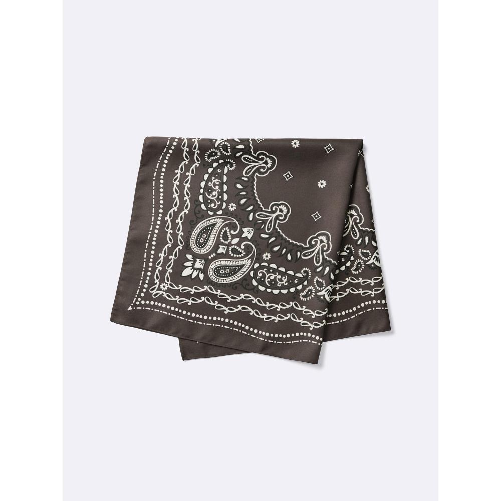 GU by Uniqlo Paisley Scarf