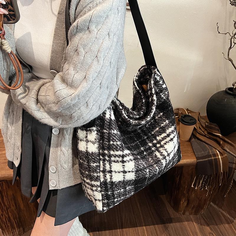 2025 new style fashion large capacity shoulder bag leopard print tote bag