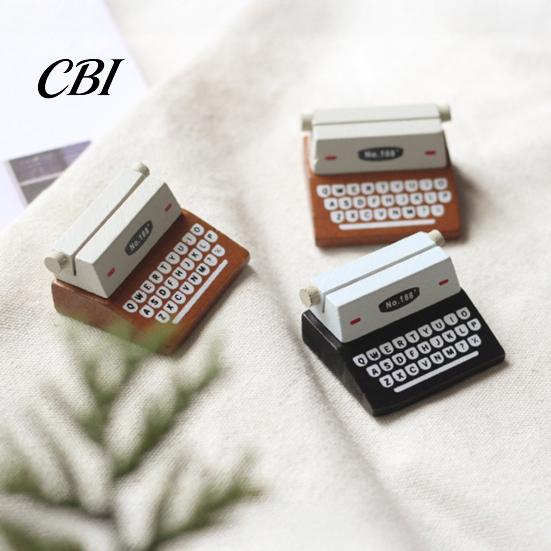 Water-based Paint Wood Holder Retro Wooden Typewriter Memo Clip, Vintage Desk Place Card Holder, for Decorative Message Photo Picture Stand