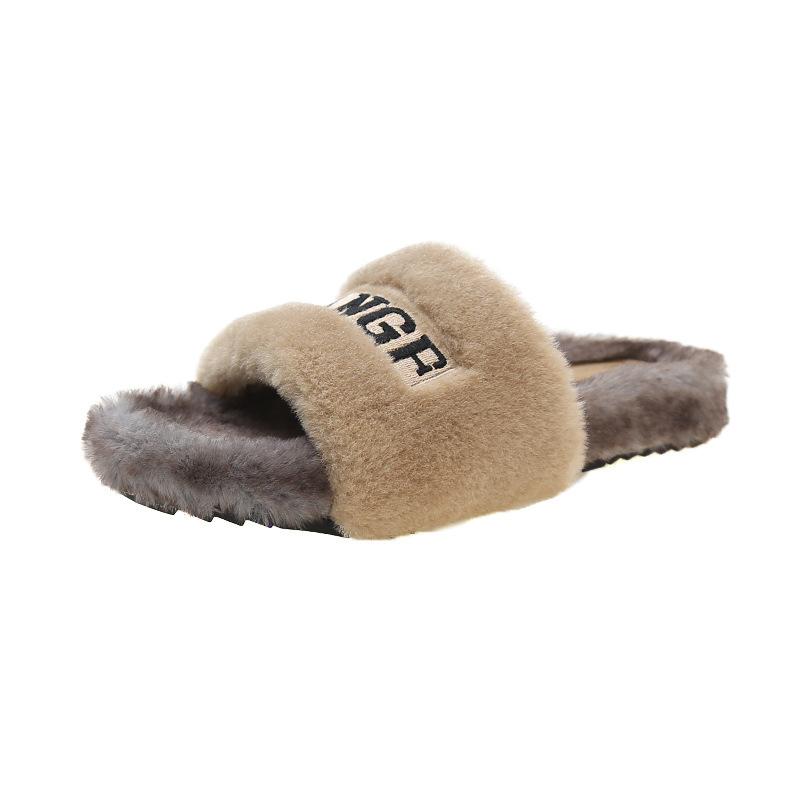

Thick-bottomed fluffy slippers women s outer wear summer and autumn 2025 new high-end temperament French height increase and comfort 35 хаки