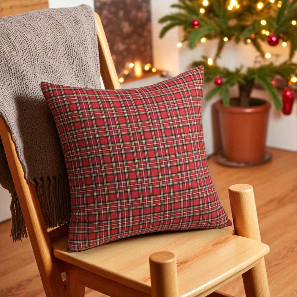 1pc Autumn Christmas Plaid Pillow Covers, Red Checkered Print Decor, Ideal Festive Gift for Home Sofa & Christmas-Themed Decor