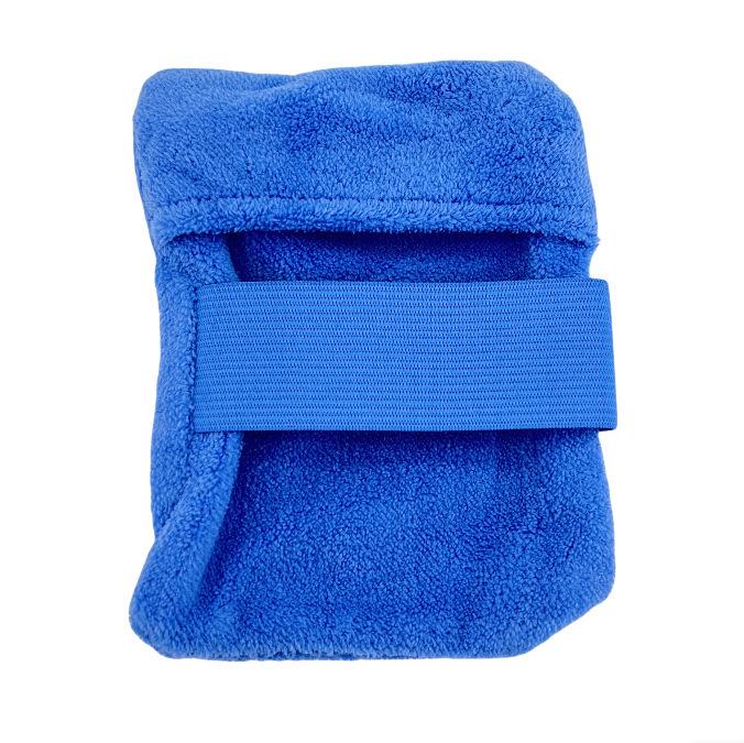 

Outdoor Sand Remover Kit: Bag, Gloves & Brush for Beach and Camping Small Bag синий