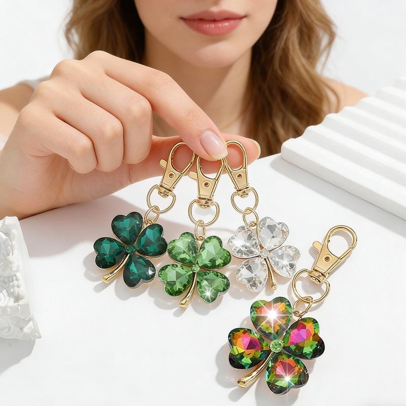 Luxury Fashion Glass Four-Leaf Clover Shape Keychain Pendant Accessory, Perfect For Women'S Car Keys, Bags, And Gift Giving