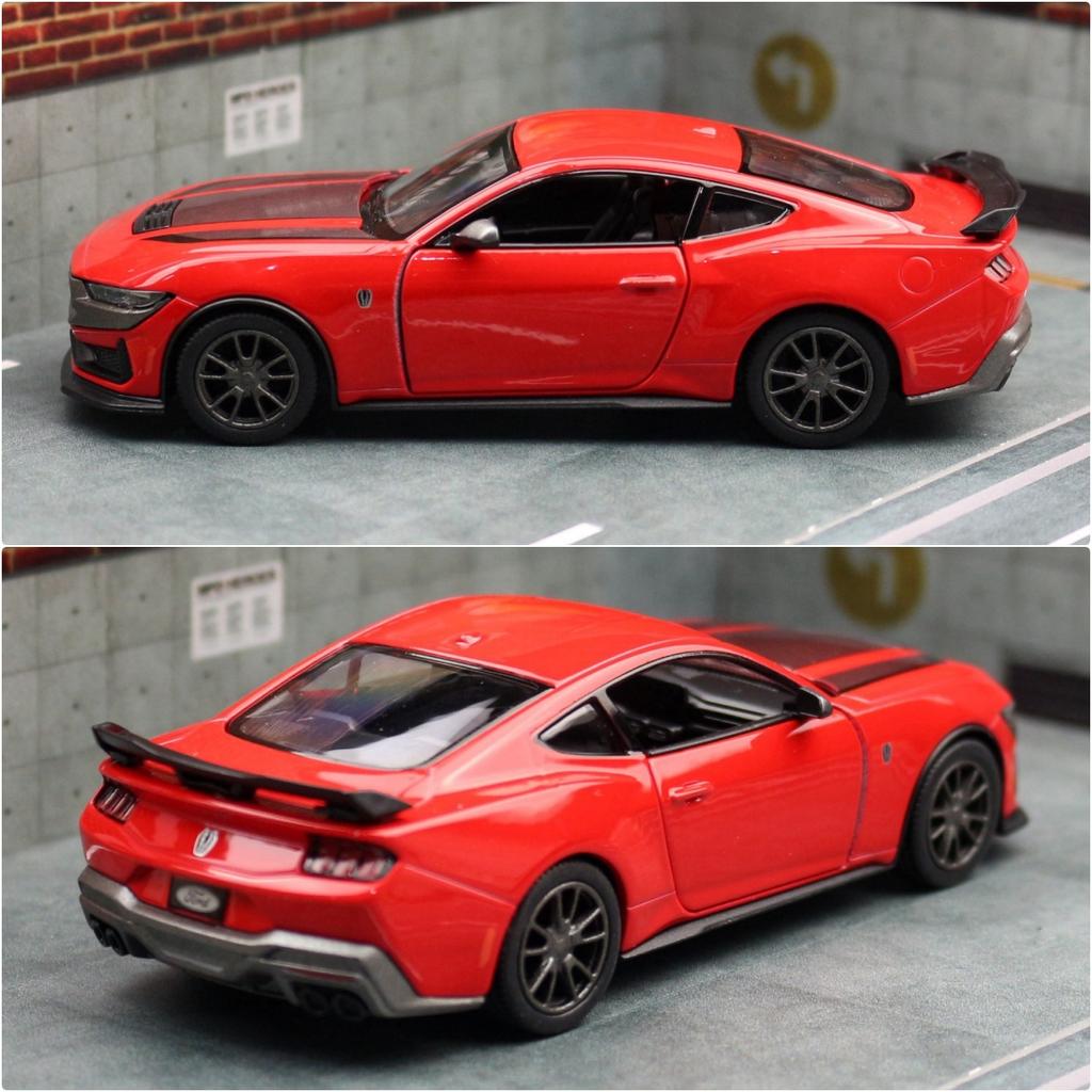 Toy Car Model 1/38 2024 Ford Mustang Dark Horse Diecast Alloy Miniature Metal Collection Gift for Children Boy Kid