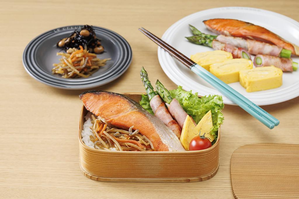 Le Creuset Chopsticks Soleil Made in Japan