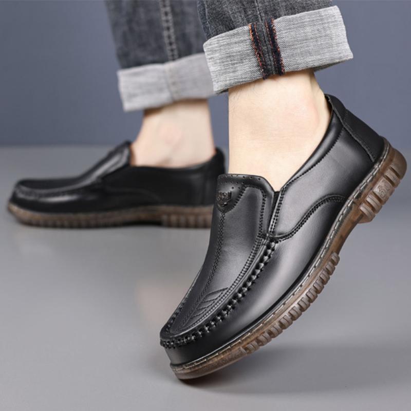 Fashion British Platform Non-slip Men's Loafers Spring Autumn Soft-soled Casual Driving Shoes Designer Solid Color Men Cow Leather Shoes