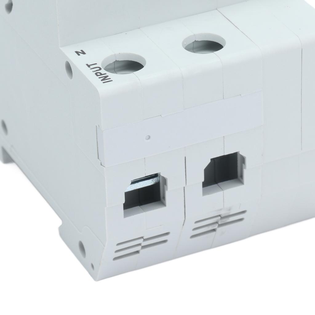 Smart Circuit Breaker 2P WiFi App Remote Control Overcurrent AC220V