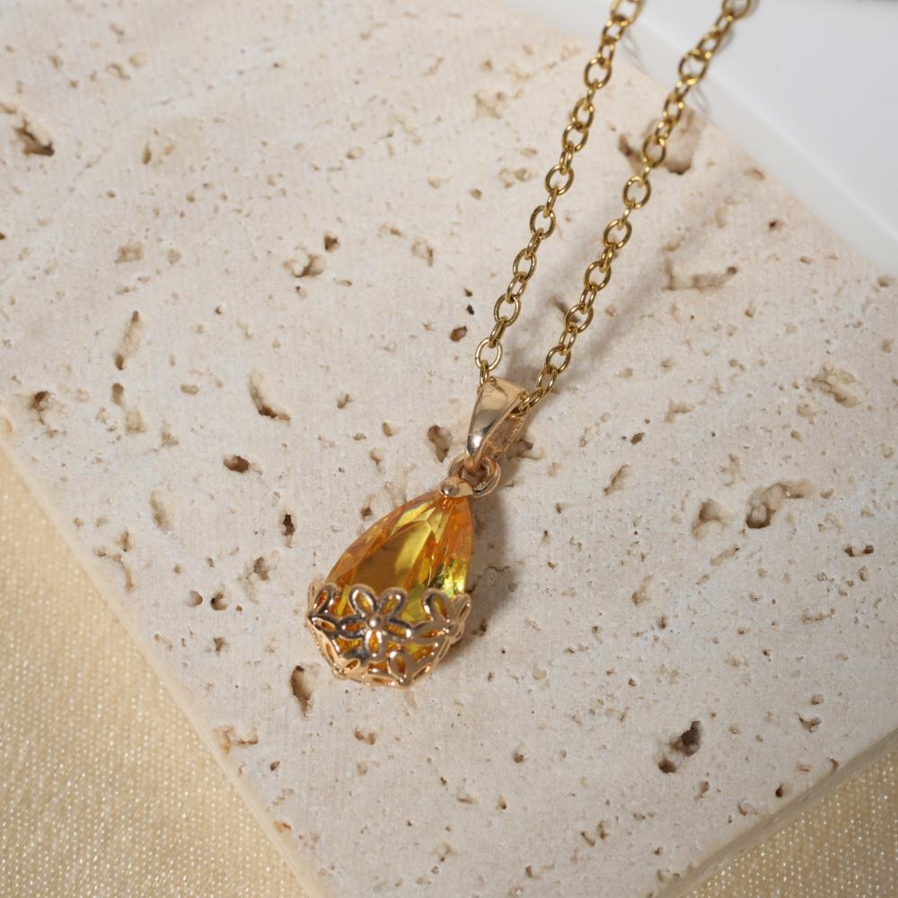 Simple Water Droplets Pendant Necklaces for Women Zirconia Necklace Wedding Party Jewelry Accessories