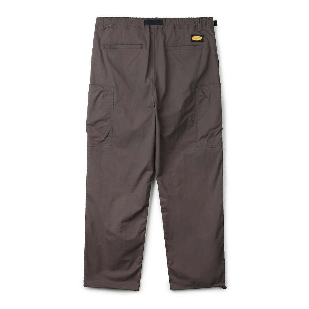 CHILL SPORTS CLUB Wide Cargo Pants Khaki