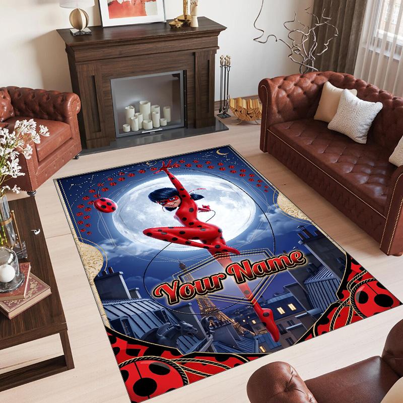 Personalisierter Kristall-Samt-Teppich mit individuellem Namens-Text, Miraculous Ladybug Anti-Rutsch-Teppich für die Heimdekoration