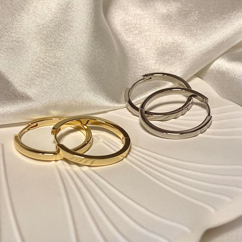 French-Inspired S925 Silver Hoop Earrings with Unique Design for Women