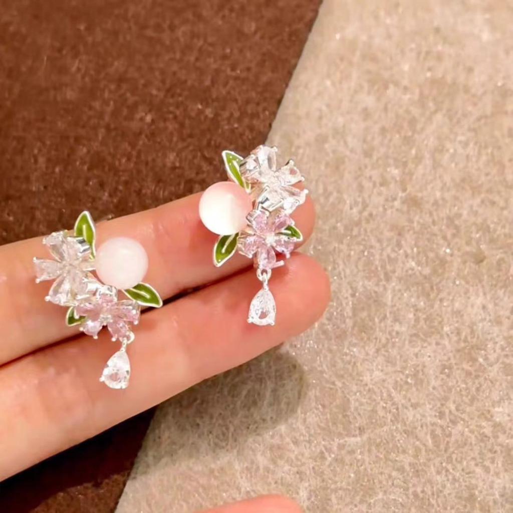 Vintage Green Drop Rhinestone Tassel Earrings for Women Fashion Light Luxury Commuter Jewelry