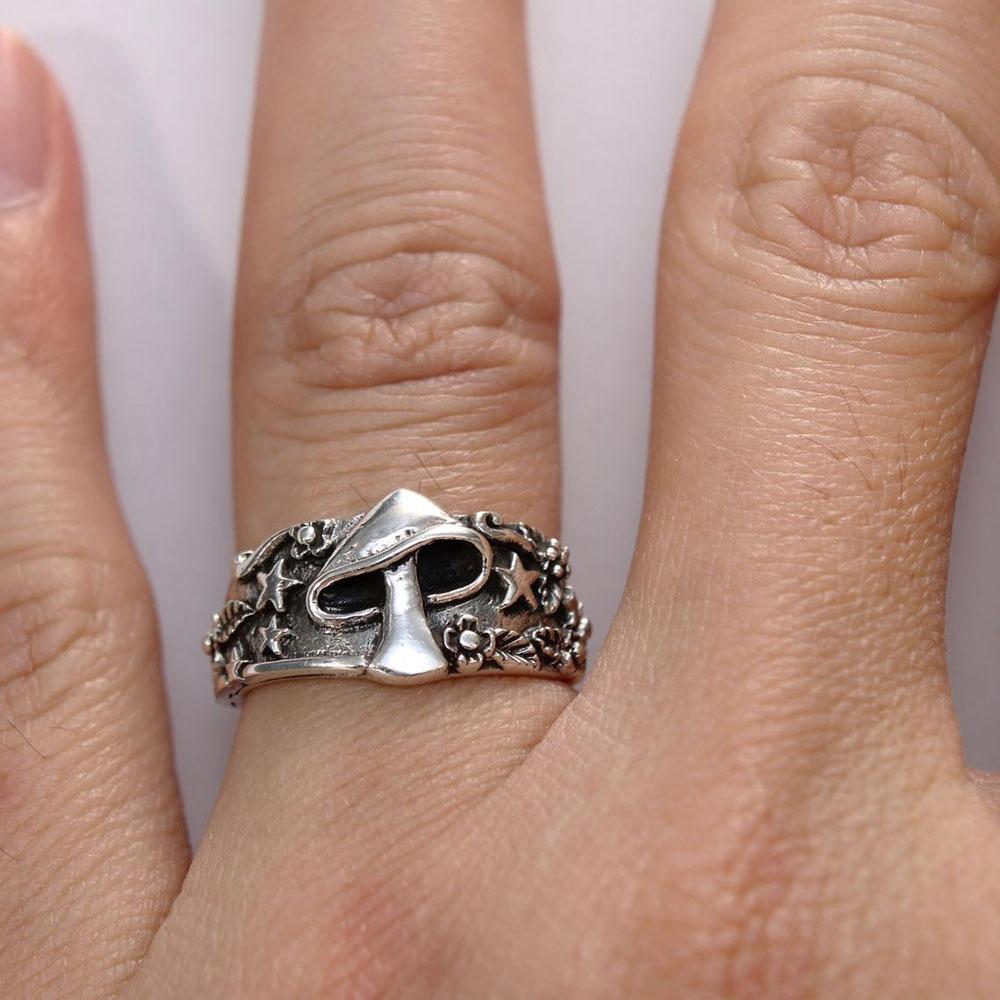 New Retro Mushroom Star Leaf Ring Fashion Ring Versatile Jewelry