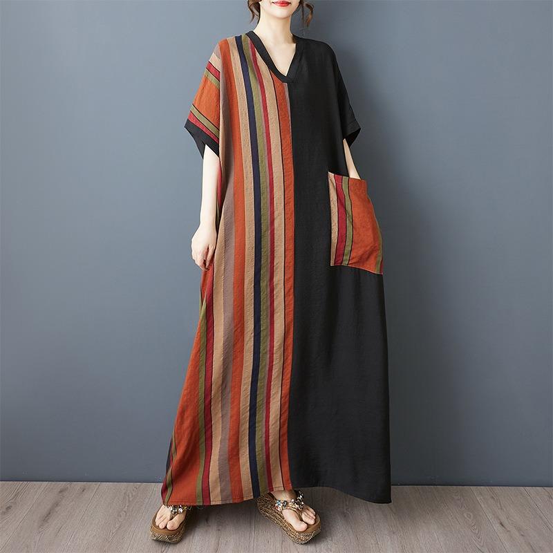 The Real Shot Is Summer Fat Mm Thin Cotton and Linen To Cover The Belly Thinness V-neck Short-sleeved Contrasting Color Splicing Black Long Dress.