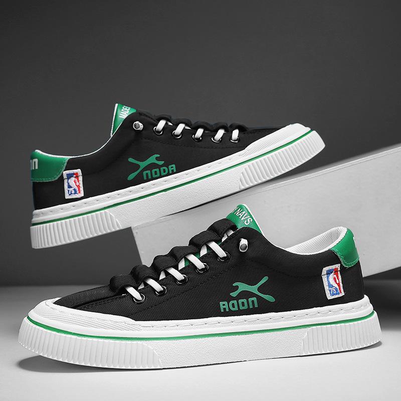 

Мужская обувь 2025 лето новый тренд дышащая тканевая обувь ленивая на одном педале повседневная универсальная старые пекинские парусиновые туфли 44