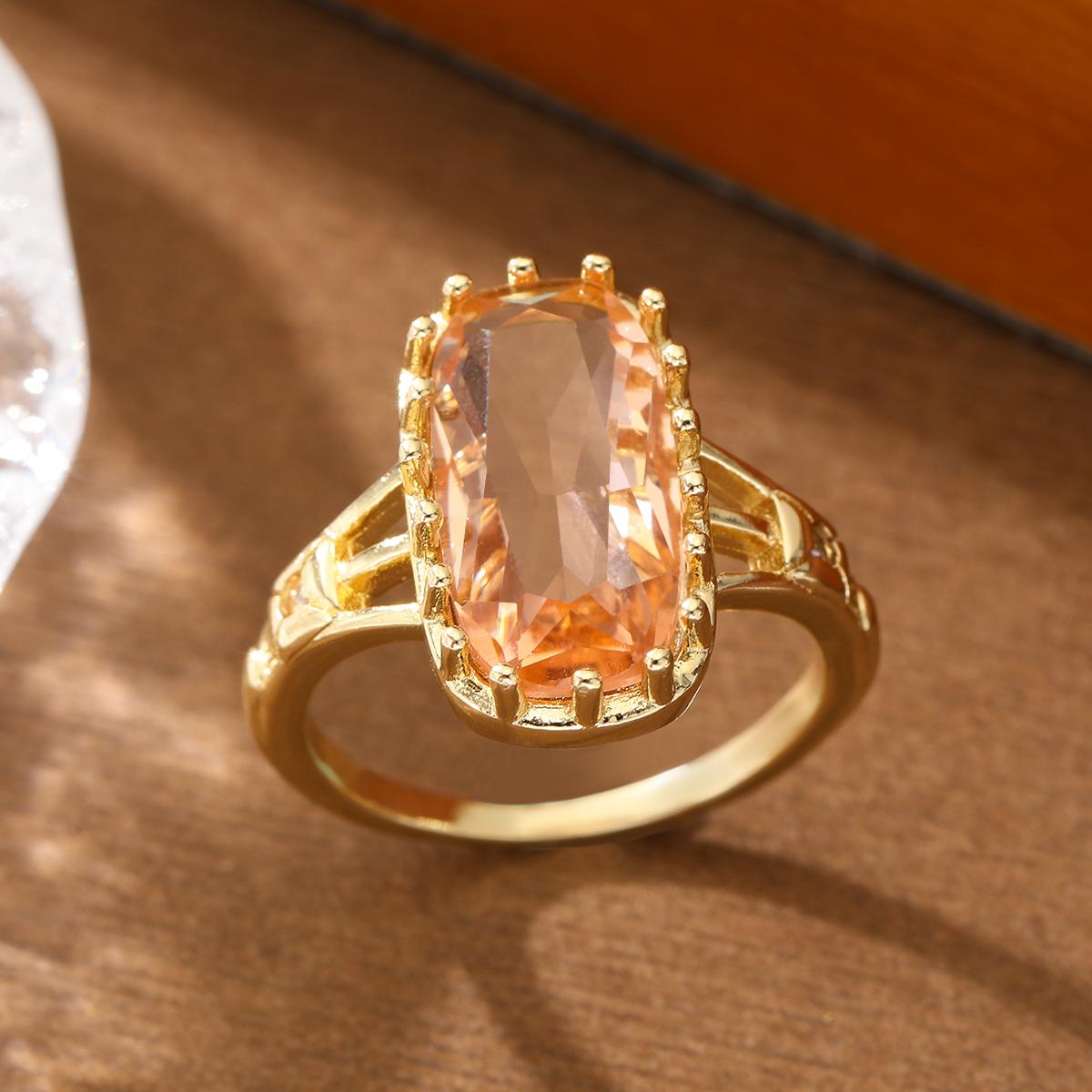 Exquisiter Ring im länglichen Design mit künstlichem Edelstein, gefertigt aus Kupfer, für Damenschmuck, geeignet für formelle Anlässe. 9 brown