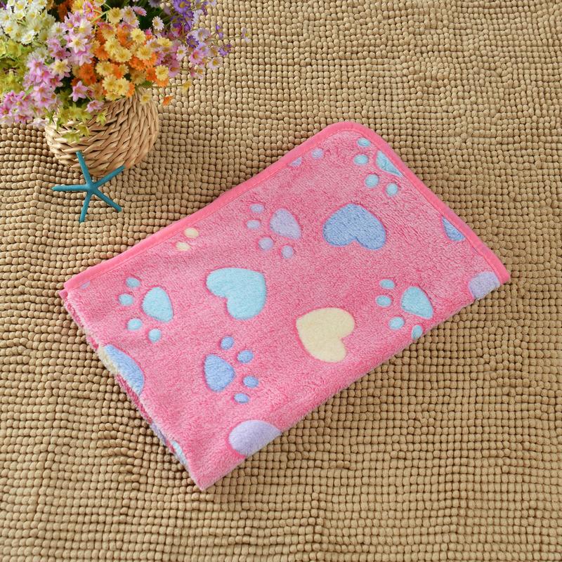 Dog Blanket Winter Autumn Warm Lightweight Soft Fluffy Coral Fleece Cat Puppy Bed Mat Pet Sleeping