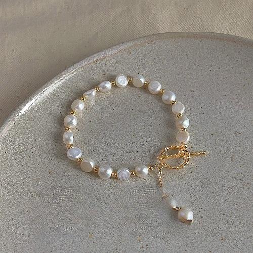 French Baroque Freshwater Pearl Bracelet Female Retro Niche Design Sense Bracelet Hand-made Gentle Temperament Jewelry