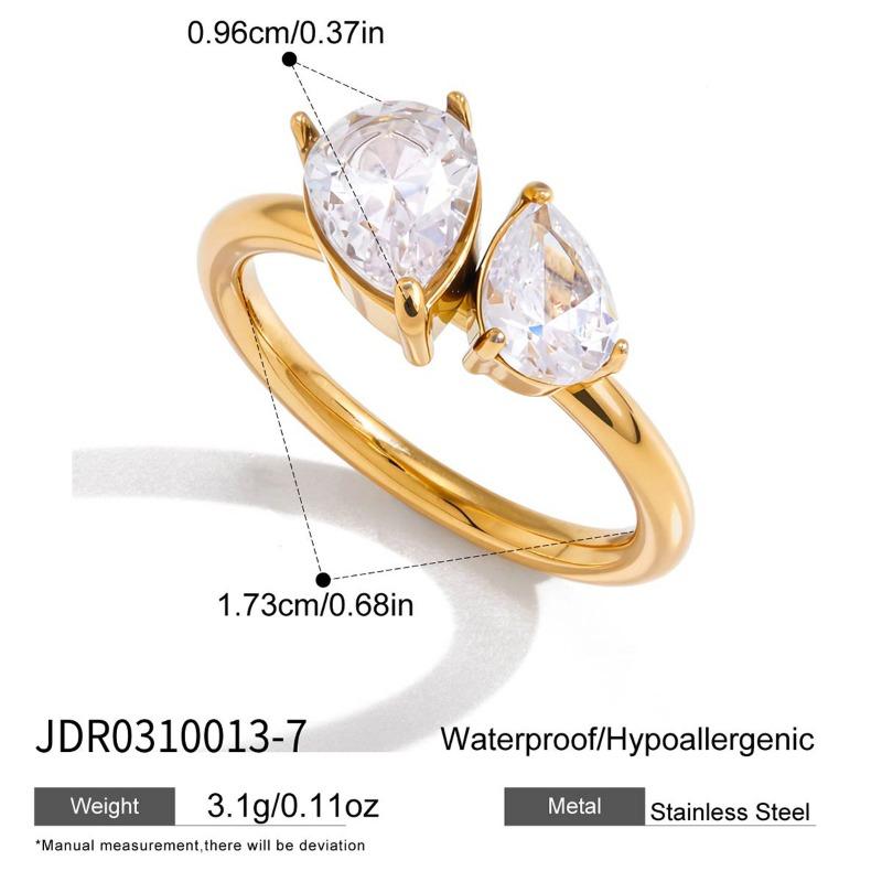 Titanium Steel Zirconium Ring - Luxurious and High-end Jewelry Finger Ring Made of Stainless Steel