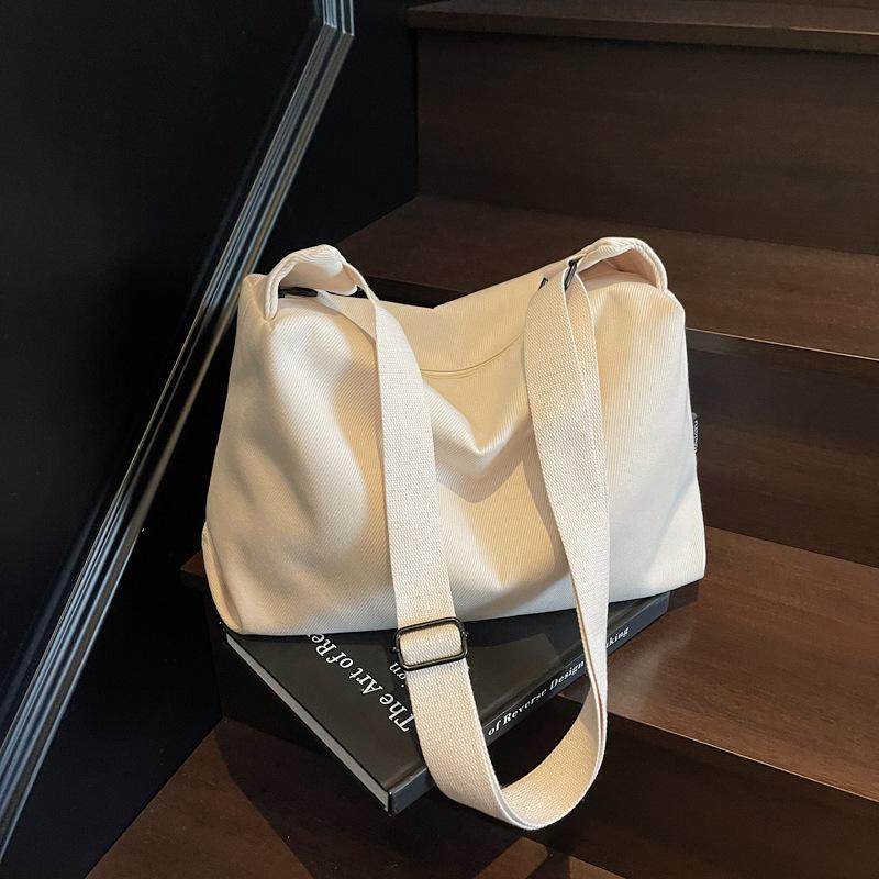 

Crossbody One Shoulder Sports Crossbody Bag Women S Leisure Bag Student Large Capacity Simple Fitness Travel Bag Large Bag