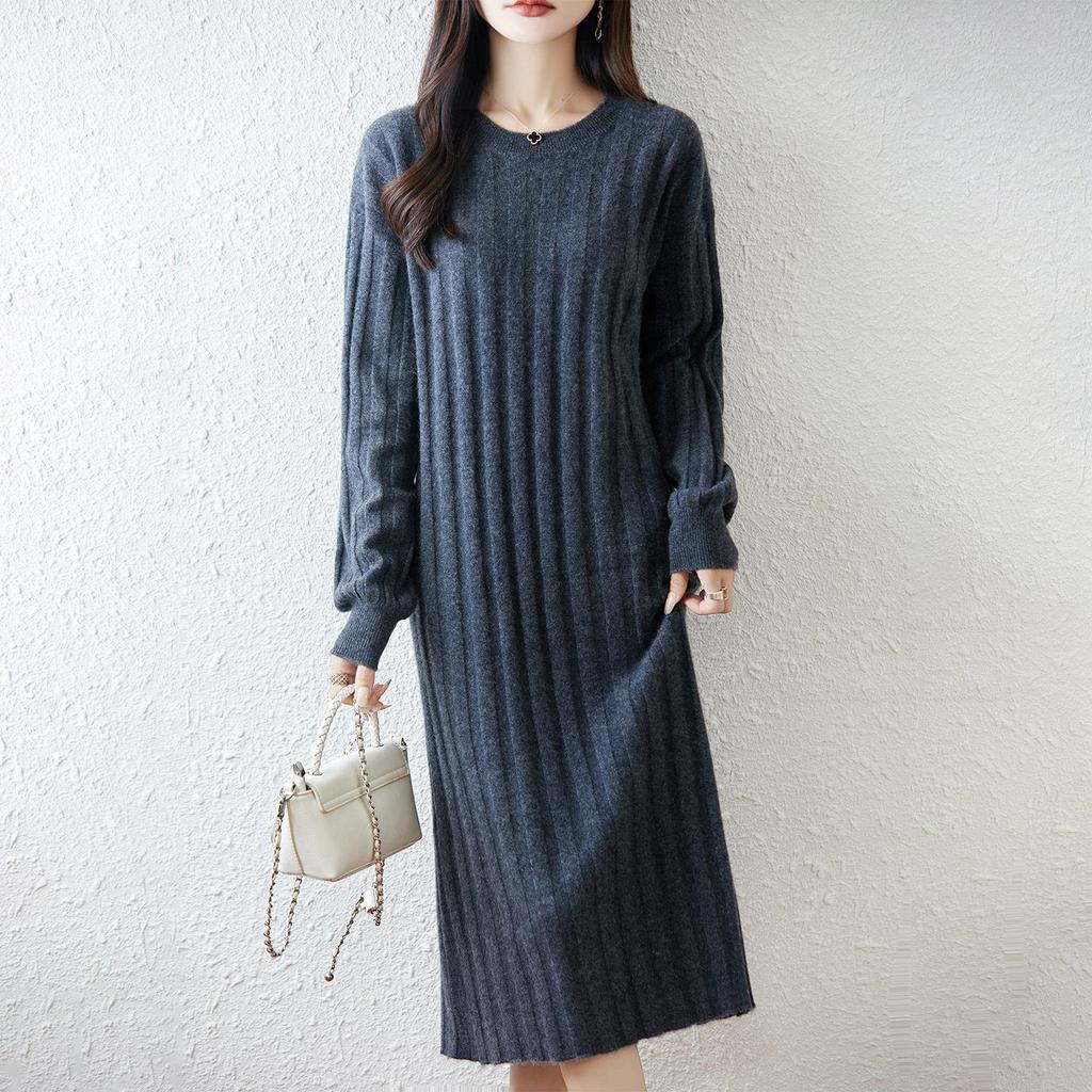 100% Pure Wool Slimming Women's Pullover Dress - Autumn/Winter, Round Neck, Lantern Sleeves, Over-Knee Length