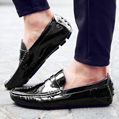 Scarpe Eleganti Bianche Moda Uomo Scarpe in Pelle Verniciata per Uomo Scarpe Loafer Lucide Nere da Uomo Ufficio Chaussure Homme