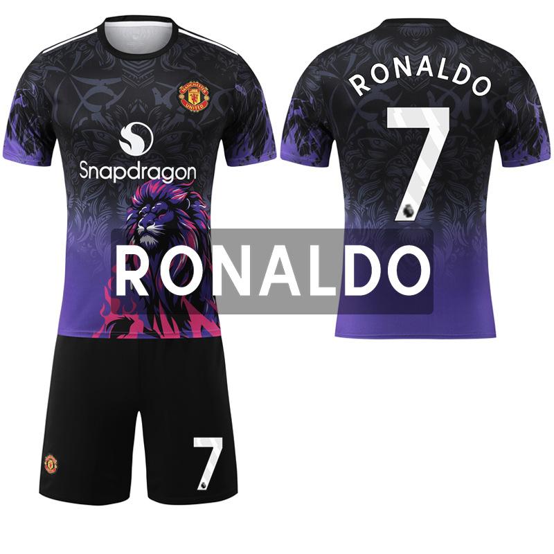 

2025-26 Манчестер Юнайтед сине-фиолетовый лев специальное издание #17 Гарначо #16 Йоро Футбольные майки 22