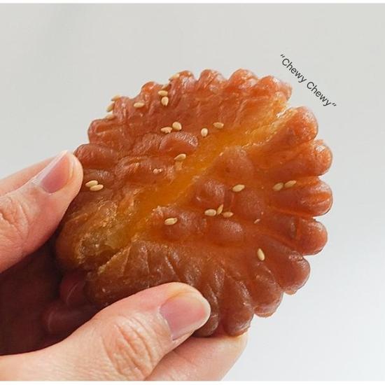 Muzik Tiger Glutinous Rice Yakgwa (450 g) (2 Options)