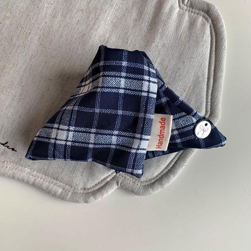 

Versatile Navy Blue Polka Dot Denim Triangle Claw Clip - High-End Women s Hair Accessory