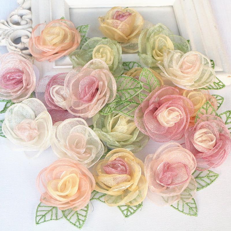 10 Stück 5,5 cm Organza Chiffon Stoff Kunstblume mit Blättern Hochzeitskleid Dekoration Wohnaccessoires DIY Kunstblumen