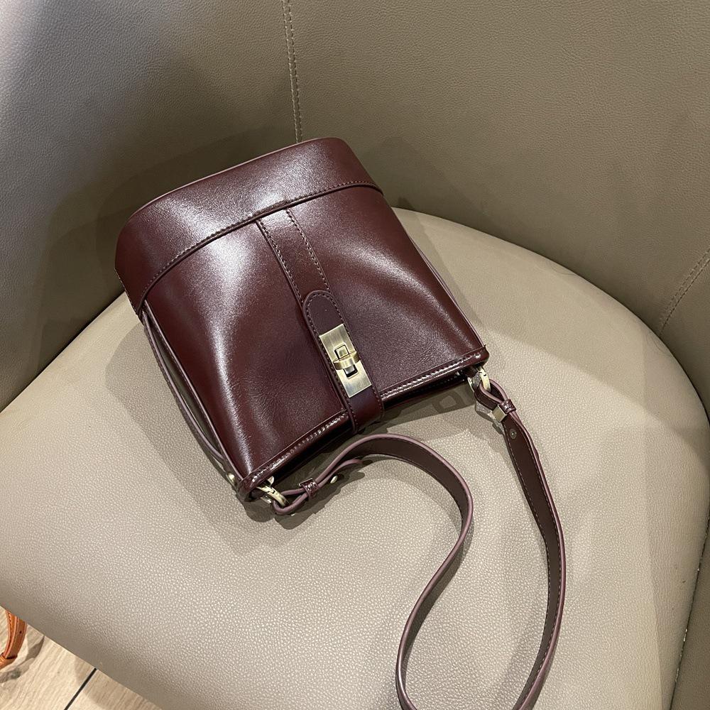 

Женская сумка-ведро кроссбоди из натуральной кожи высокого класса - Сумка из коровьей кожи растительного дубления 870