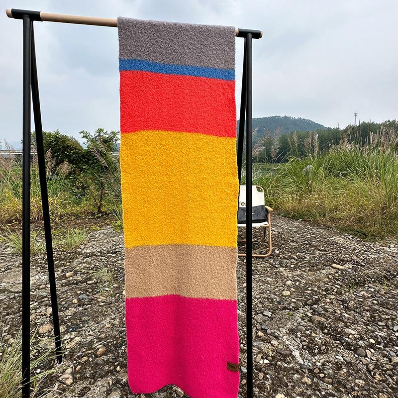 Dopamine rainbow scarf women's autumn and winter new niche design shawl thickened warm high-end long scarf