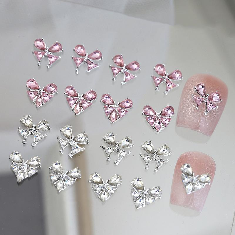 2Pcs Retro Nail Accessories With Diamond Inlaid Sparkling Zircon Large Butterfly Love Heart Colorful Diamond Love Nail Charms