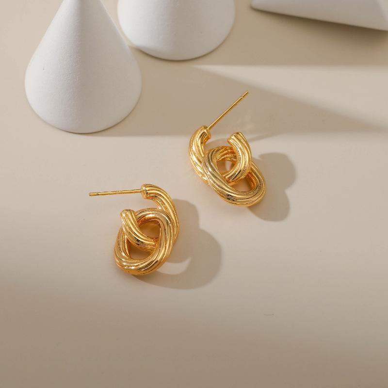 Vintage Embossed Handmade 18k Gold Plated Copper Irregular Oval Twisted Stud Earrings