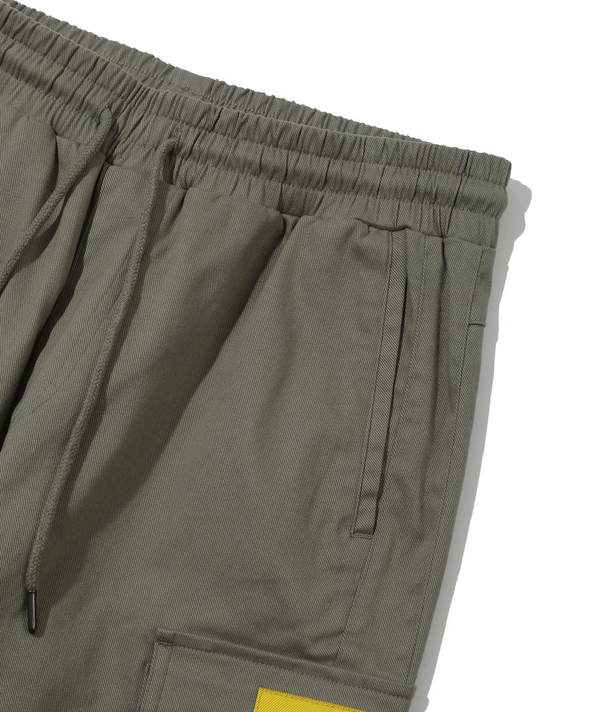 BEENTRILL Utility Cargo Jogger Pants (Warm Khaki) (F/W Item)