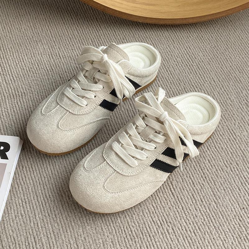 Baotou half slippers women's summer wear 2025 new super fire without heel yellow German training shoes lazy one pedal women's shoes