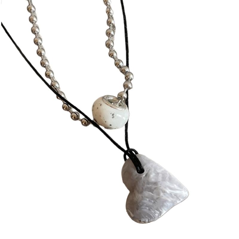 2 Pieces Dual-Layered Heart Pendant Necklace Chain Necklaces Beads Chokers Heart Chain Necklaces Party Jewelry for Girls