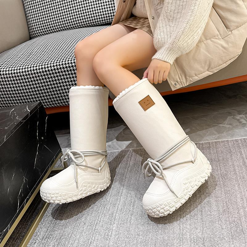 Big Northeast Explosion Smiley Face Snow Boots 2025 Winter Tall Tube Niche Thick-soled Fat Bread Cotton Shoes Long Boots Women