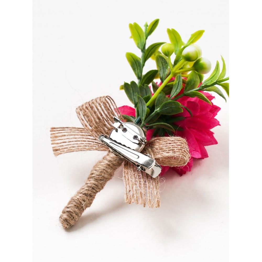 Daiso – Mini-Blumenstrauß-Ansteckblume „Maio“ für den Familienmonat