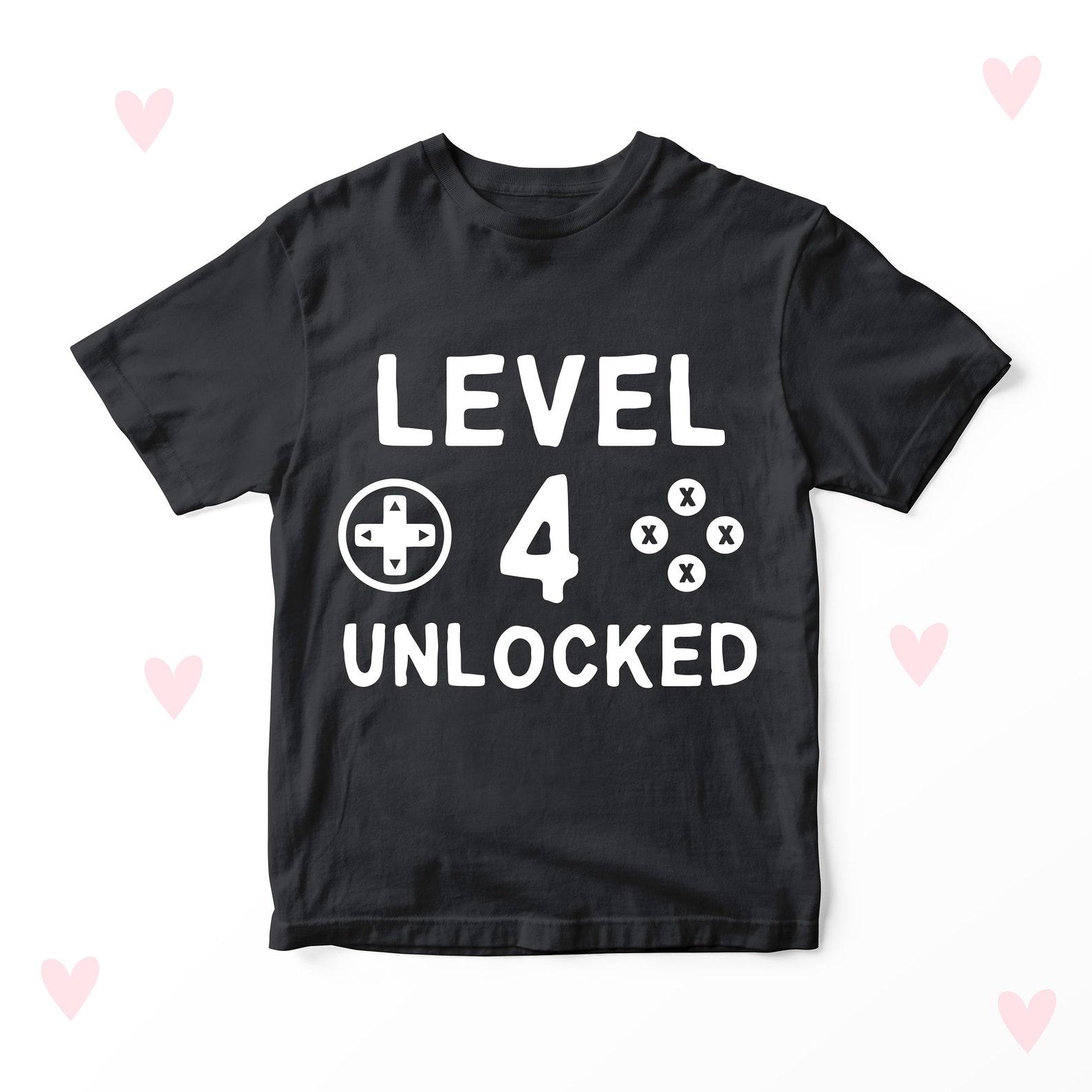 Level 4 Unlocked T-shirt 4th Birthday Gifts Girls Boys Gaming 130