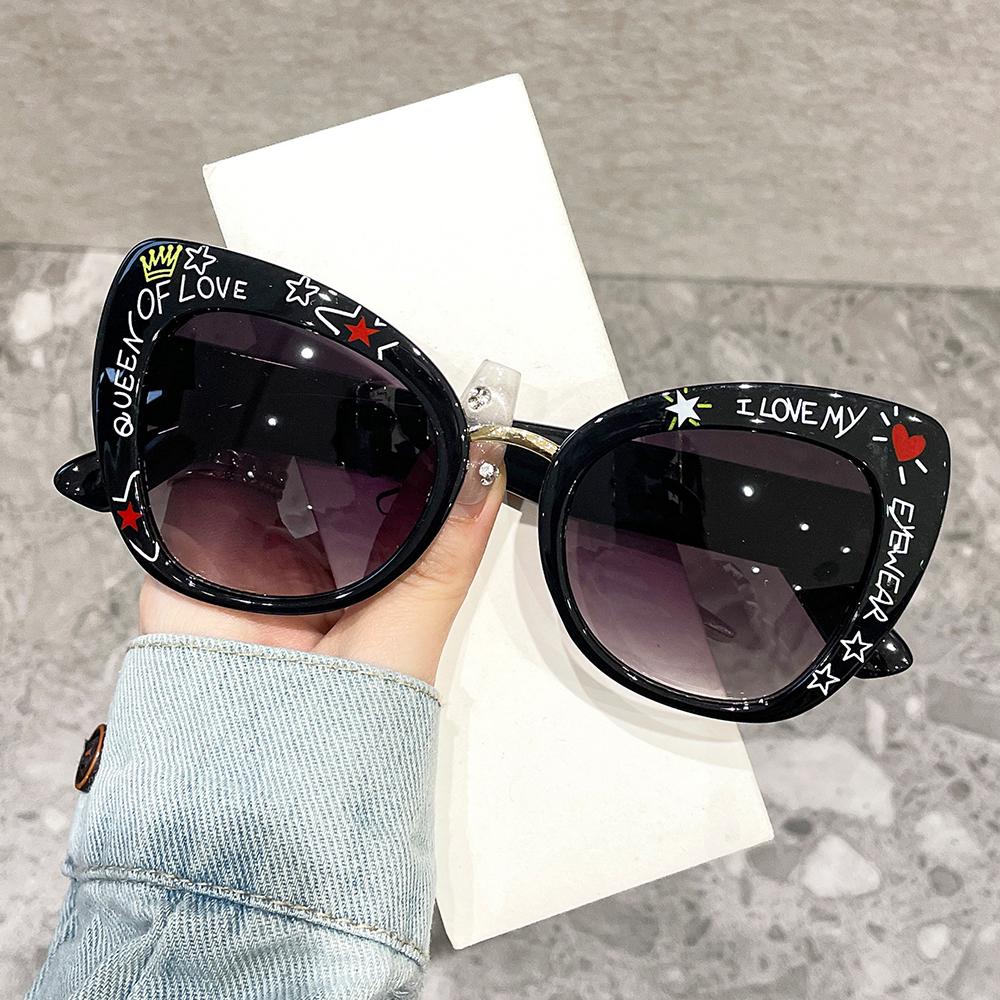 Fashion Oversized Square Cat Eye Sunglasses Women Men Trendy Big Frames Punk Sunshade Glasses Summer Travel Beach Supplies Props