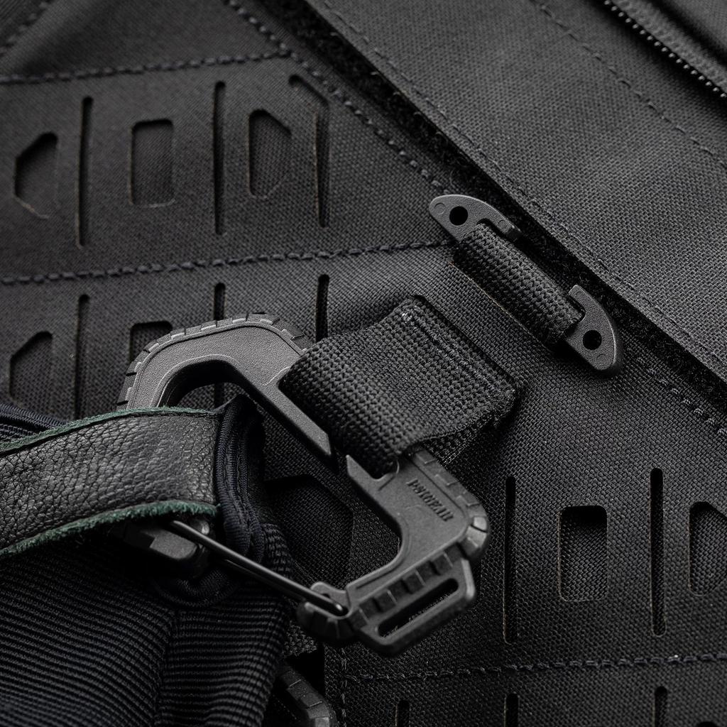 Outdoor Techwear Tactical Backpack Hook Buckle Multi Function D-ring Quick Release Tool Rope Strap Bag Accessories