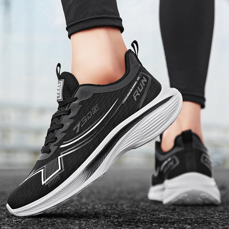 Fashion Mens Sports Shoes Thick Sole Running Shoes Breathable High Quality Soft Sole Outdoor Sports Leisure Mesh Men's Running Shoes