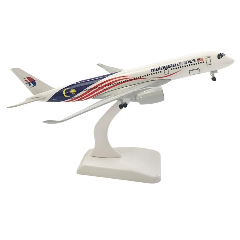 

1/400 20cm Simulation A350 Malaysia Airways Metal Scale Aircraft Diecast Airplane Toy for Kids Miniature Plane Hobby Model Gifts