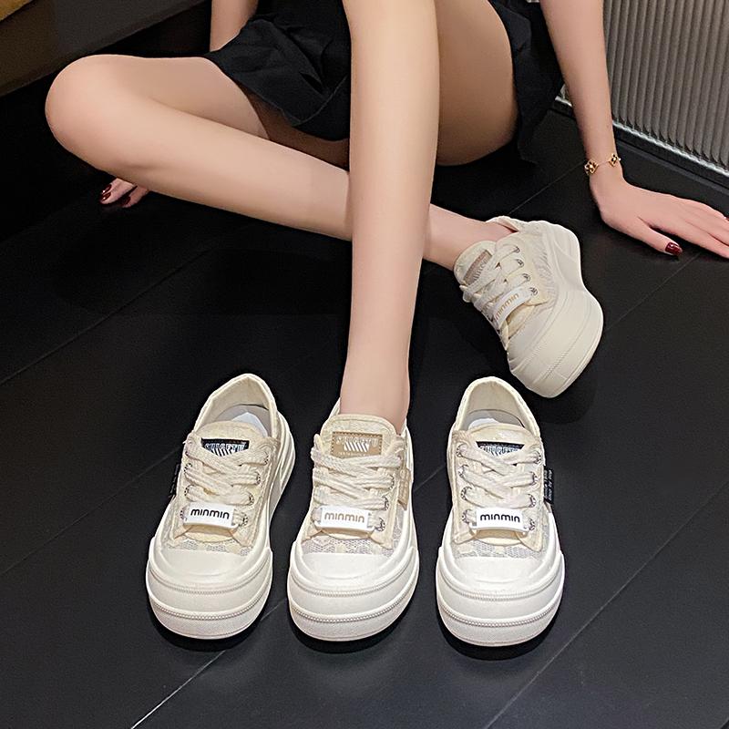 Breathable Lace Front Casual Shoes Comfortable Women's Flats New Arrival Summer  Fashionable White Color Women's Footwear